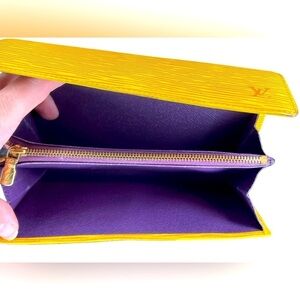 W007. LOUIS VUITTON Sarah Continental Wallet Yellow Epi Leather Purple Interior